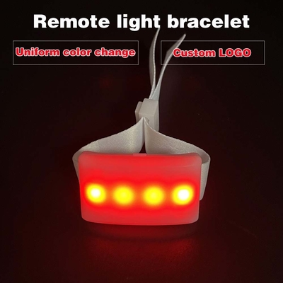 Партии Большие мероприятия Custom LOGO Light Up Wristbands Удаленно управляемые светодиодные светящиеся браслеты